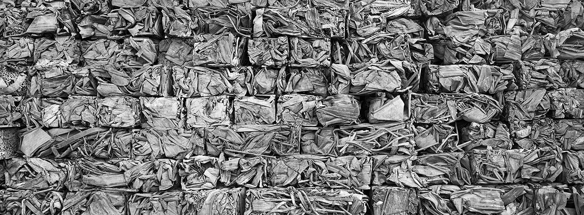 Compacted bales in Compostilla