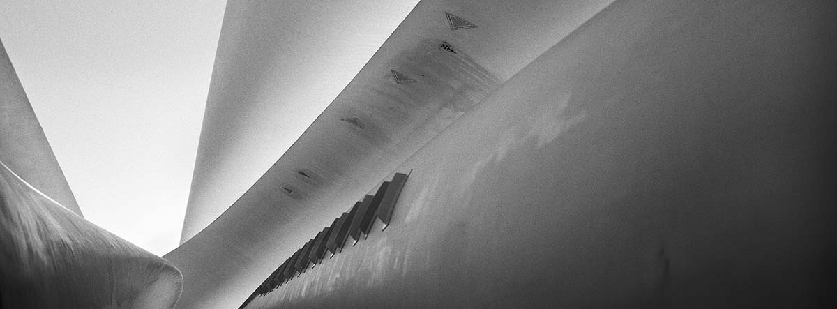 Latest-generation wind turbine blade